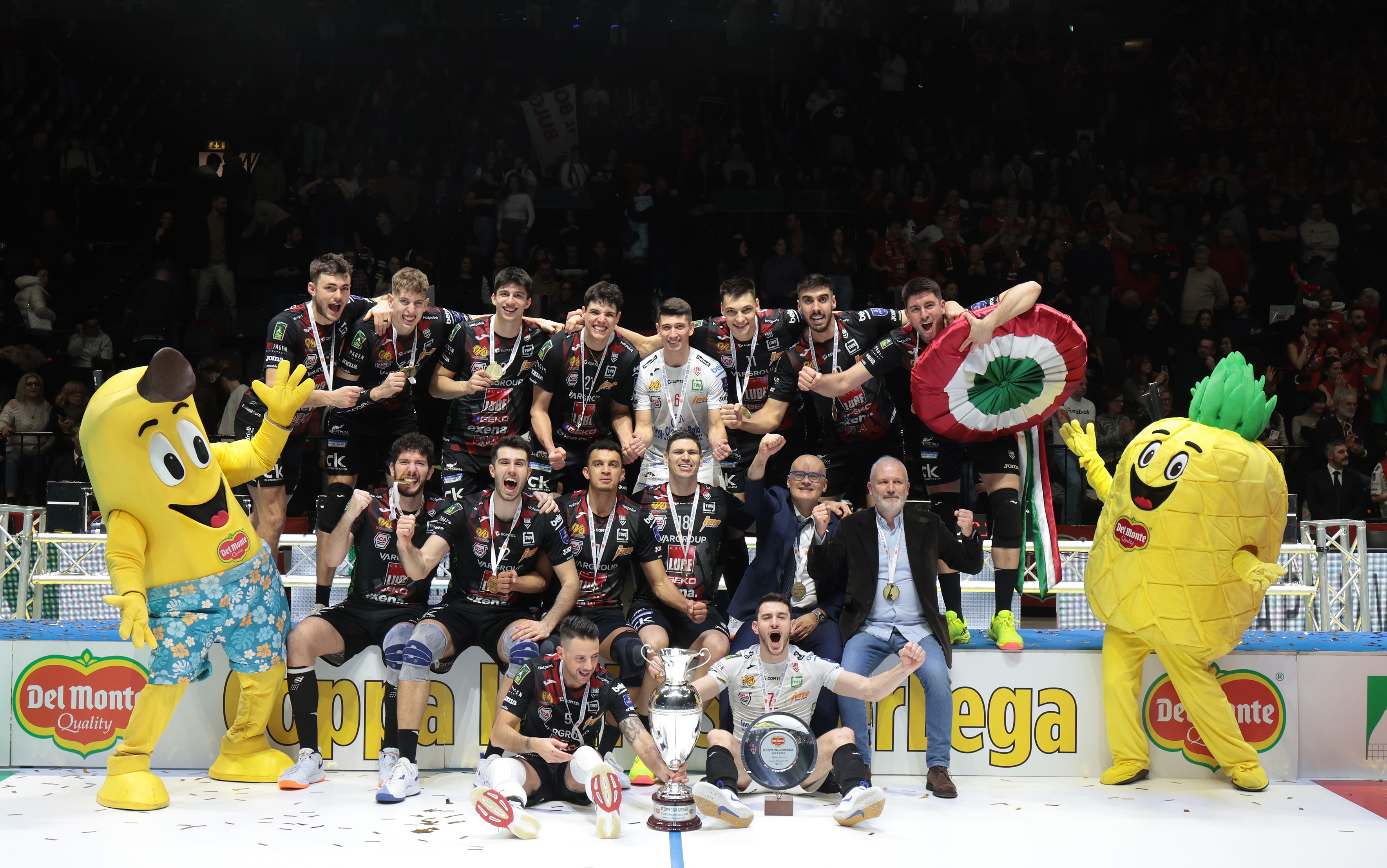 包含意大利鏖战奥地利,成功晋级四分之一决赛的词条 包含意大利鏖战奥地利,成功晋级四分之一决赛的词条