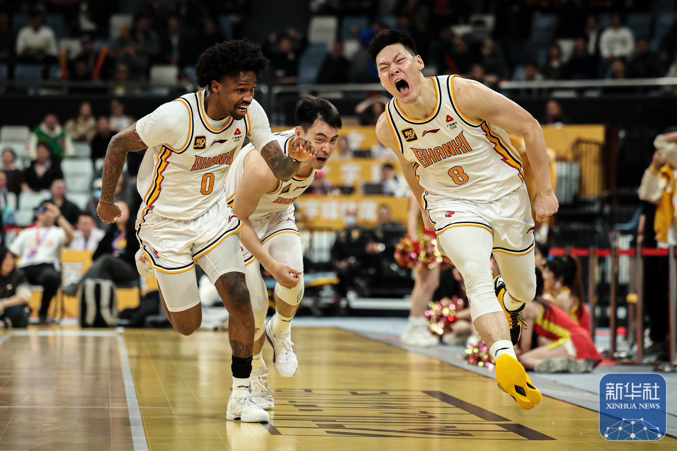 精彩瞬间回顾,球员们全力以赴 精彩瞬间回顾,球员们全力以赴